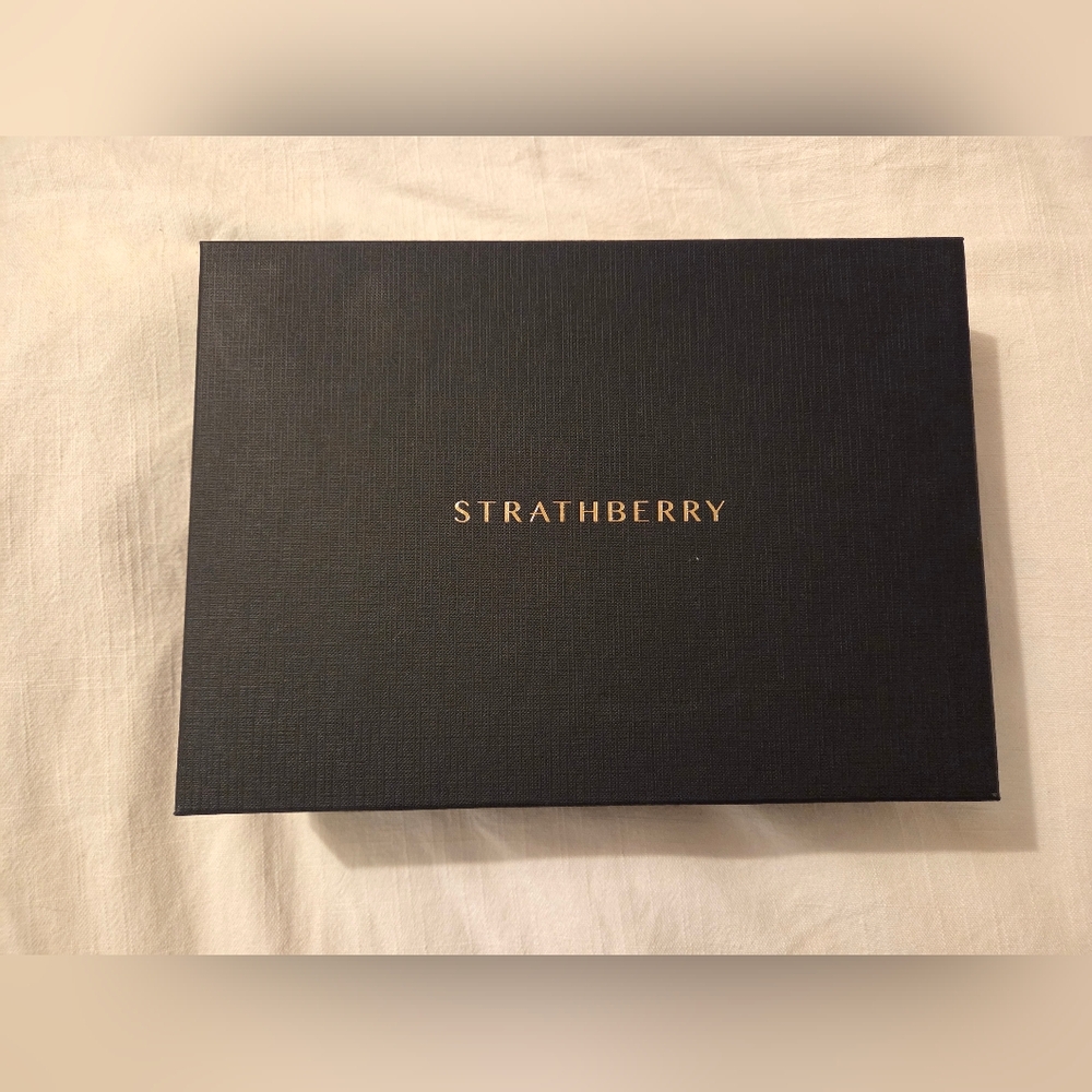 Strathberry Gray Leather Clutch with Gold Bar - Picture 12 of 12